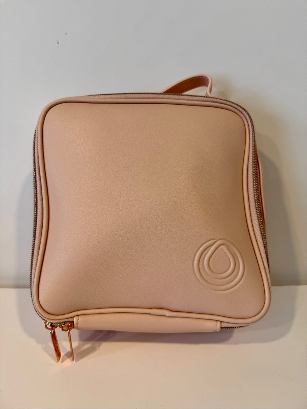 Rose gold and pink Travel makeup Case